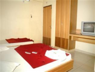 Ug Grand Hotel 班加罗尔 外观 照片
